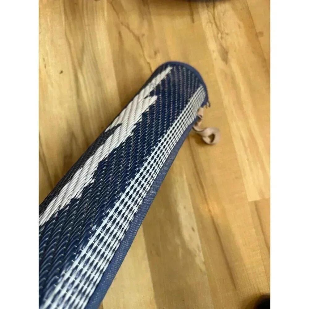 Tropical Palm Tree roll up blue and white mat